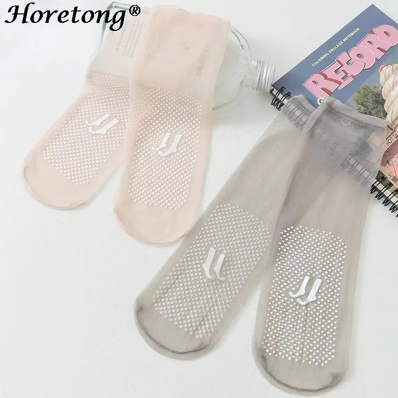 10 Pairs and 5 Pairs Summer Ultra Thin Middle Tube Socks Transparent Silicone Non-Slip Invisible Socks for Women 2024