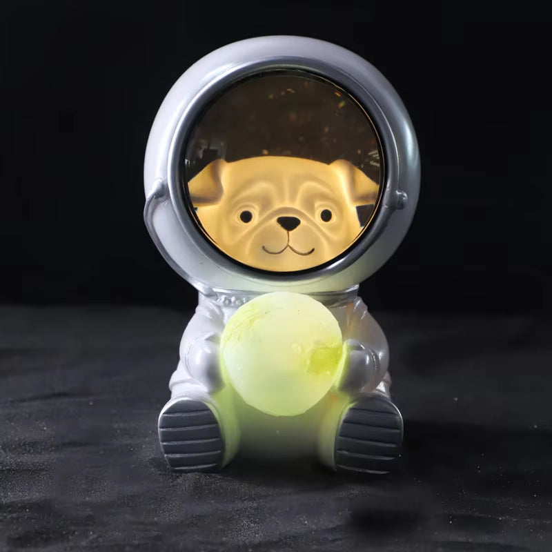 Astronaut Night Light Charge LED Galaxy Guardian Pet Astronaut USB Night Light Bedroom Decoration Star Kids Birthday Gift