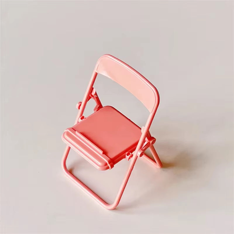 Foldable Lazy Mobile Phone Holder Cute Sweet Creative Desktop Mini Chair Stand Can Be Used as Decorative Ornaments