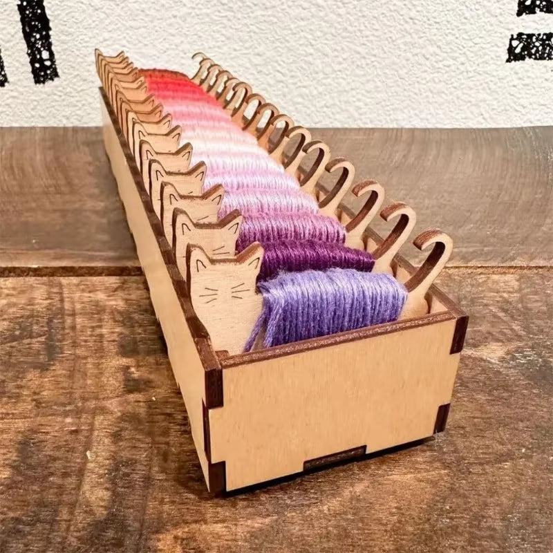 Wooden Animal Bobbin Set Creative Wooden Animal Embroidery Thread Storage Rack Portable Simple Rabbit Yarn Spool