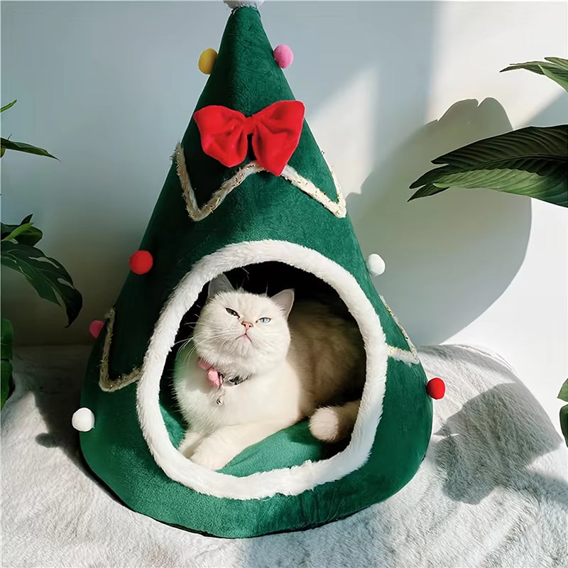 Cats Bed Christmas Pet Supplies for Winter Houses Warm Dog All Accessories Things Kitten Products Beds Puppy Goods Habitats Mat